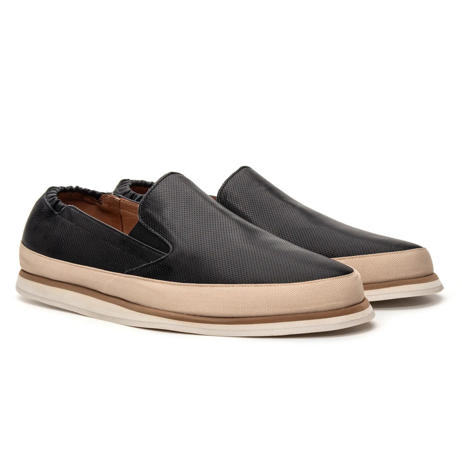 Tênis Casual Masculino Slip On em Couro Preto Atlanta