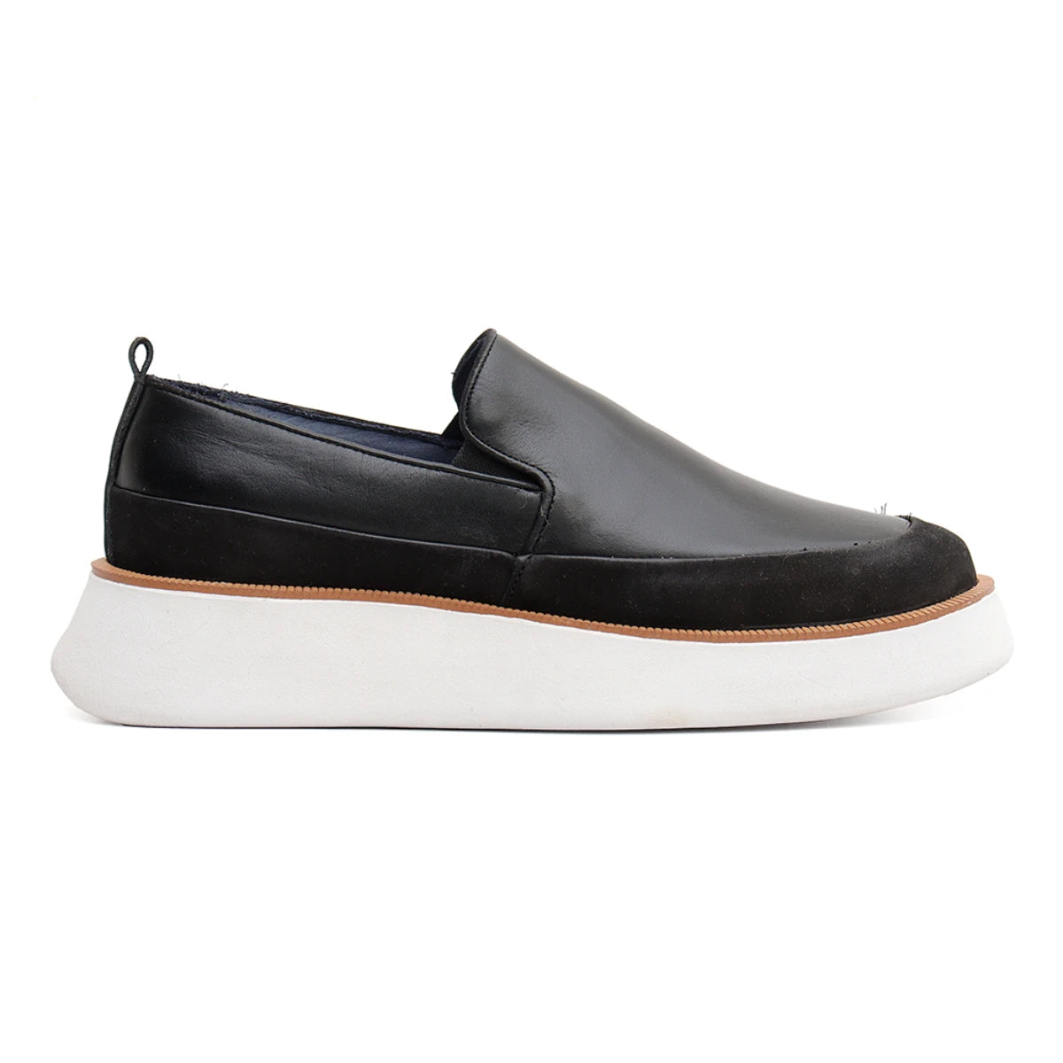 Tênis Casual Masculino Slip On em Couro Preto Savino